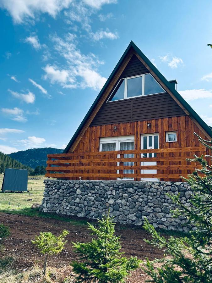 Nomad Lodge Zminica Žabljak Екстериор снимка