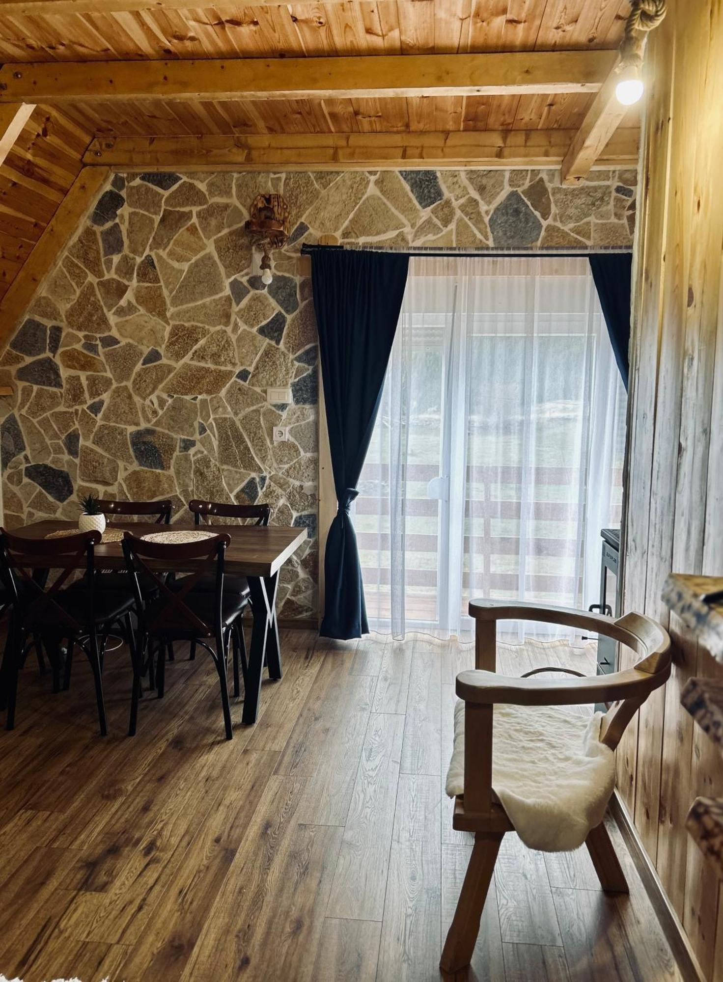 Nomad Lodge Zminica Žabljak Екстериор снимка
